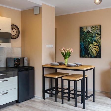 Apartamenty Sun & Snow Wczasowa W Sasiedztwie Lasu I Morza Ustka Bagian luar foto